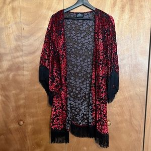 Red and Black Floral and Mesh Fringe Duster Kimono
